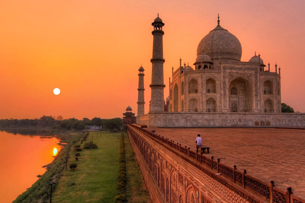 Delhi Agra Tour Packages_Agra Tour_Holiday Outing