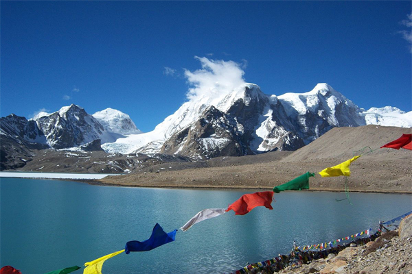 North sikkim Tour Packages_Gurudongmar Lake_Holiday Outing_Sikkim Tour